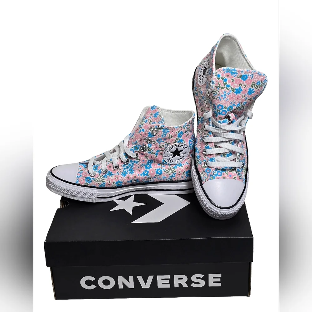 Converse Chuck Taylor All Star Floral High Top Sneakers Womens 8.5 Pink Blue NWT - Picture 1 of 8
